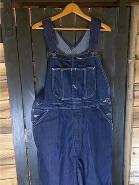 Roebucks Dark Indigo Denim carpenter Overalls - Classic Bib style size 40x30
